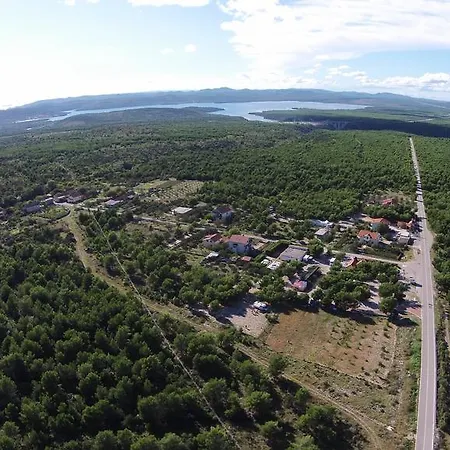 Camp Marina פארק נופש לוזובאק