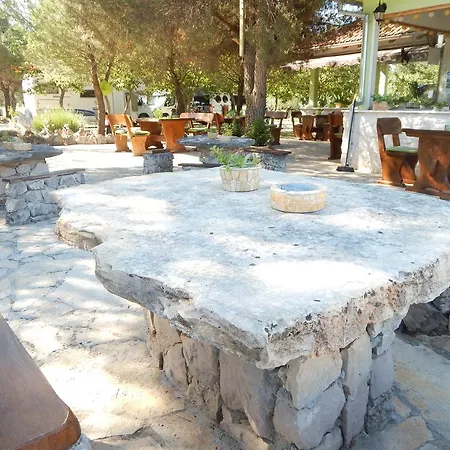 Camp Marina * לוזובאק