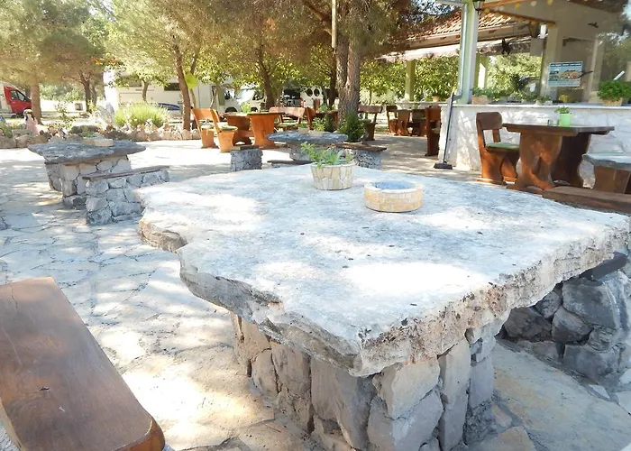 Camp Marina * לוזובאק